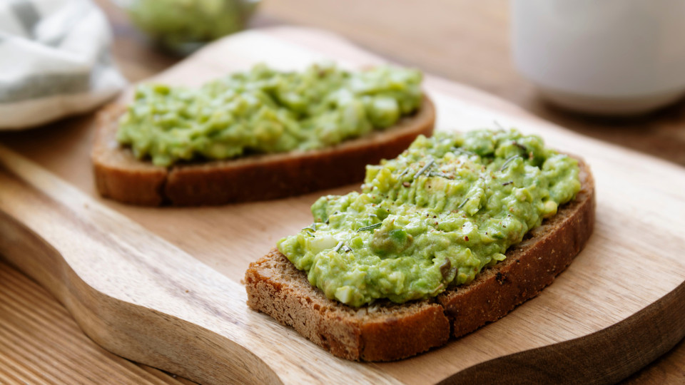 Tosta abacate