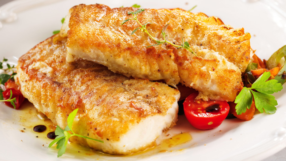 Pescada gratinada
