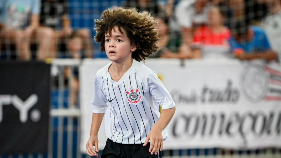 Lucas Flora