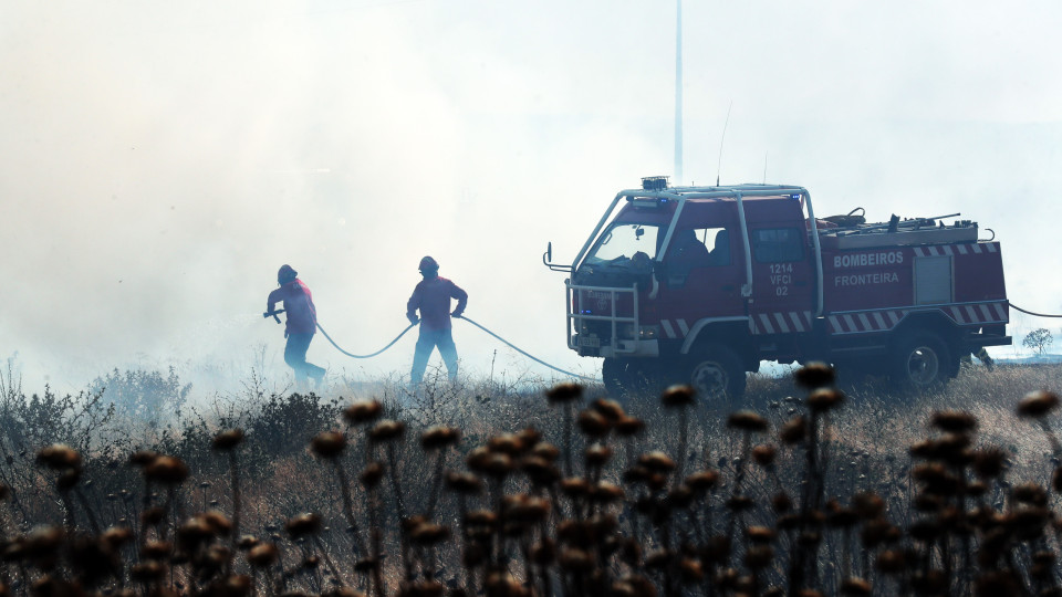 Bombeiros2
