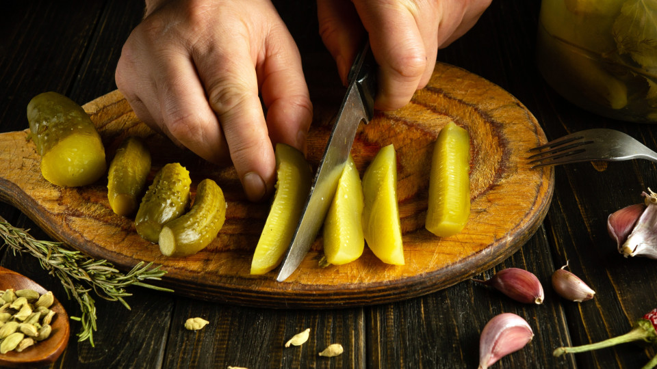 Sandwish pickles