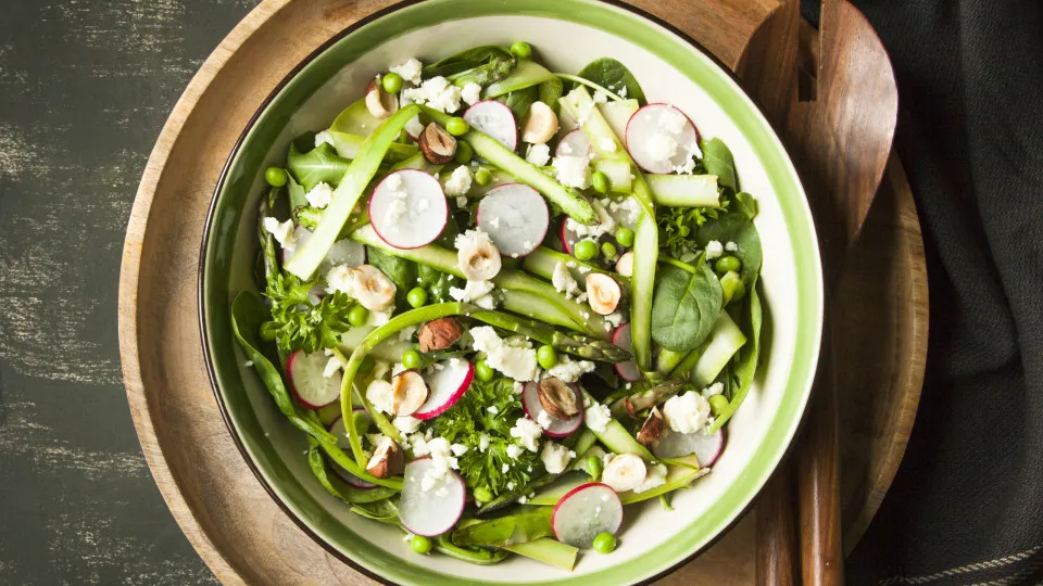 Salada de espargos
